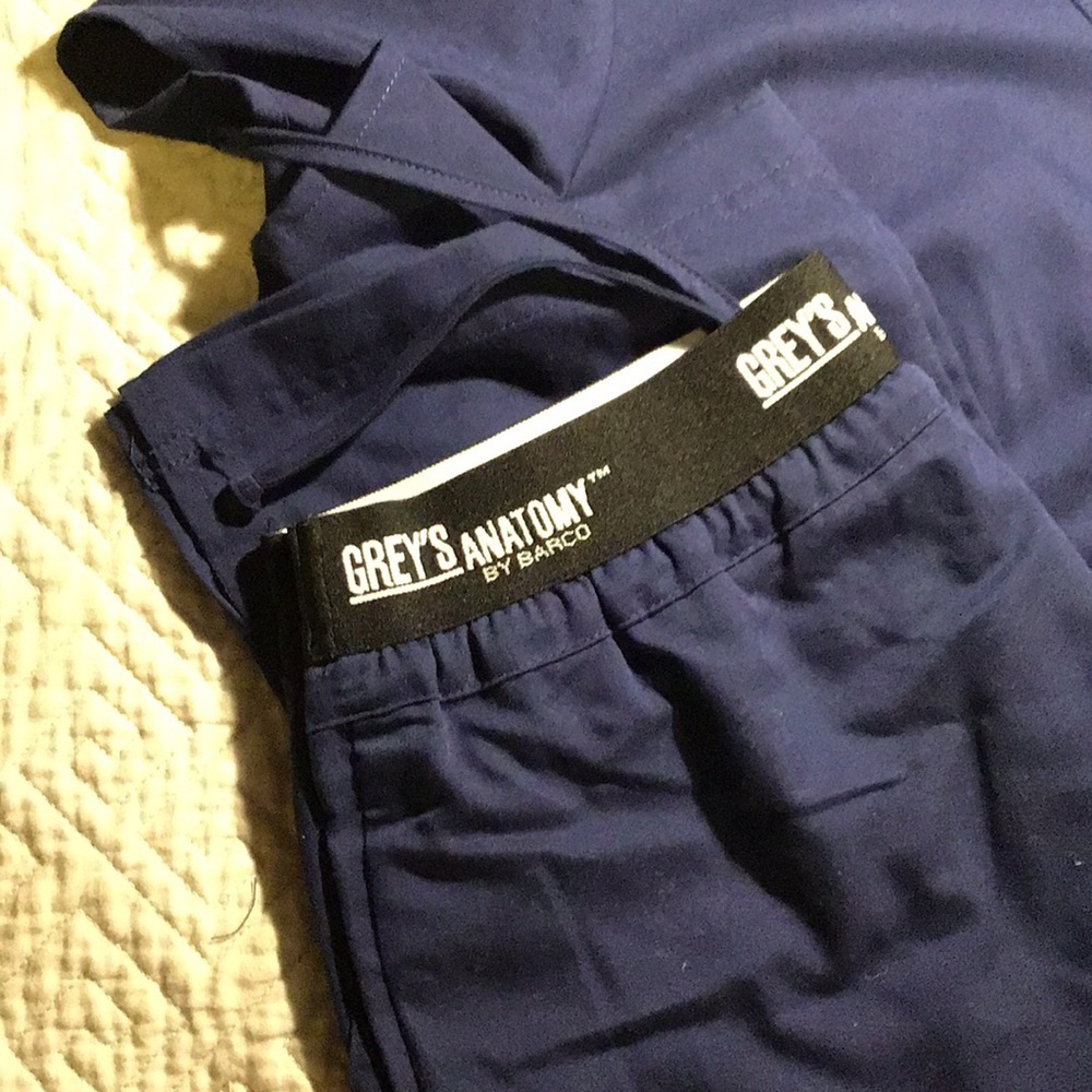 Grey’s Anatomy scrubs
